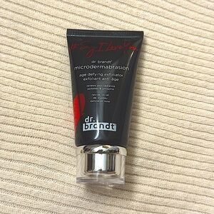 Dr Brandt microdermabrasion 
2 oz